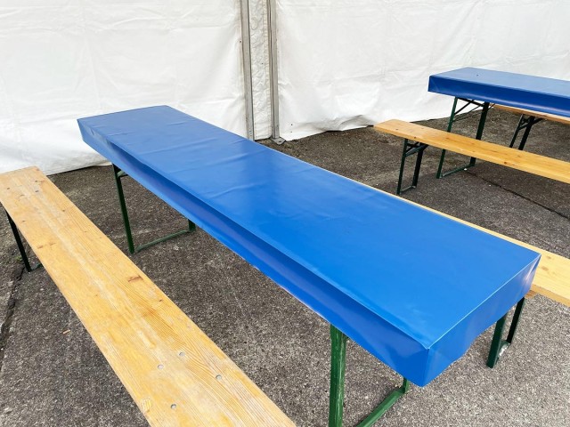 Festzeltgarnitur Tischdecke mieten in Berlin FESTZELTGARNITUR TISCHDECKE im Verleih