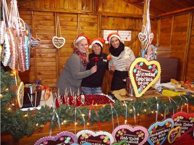 Weihnachtsmarktstand Susswarenmieten Berlin Weihnachtsmarkt Buden Inklusive Lebkuchen Marktstand Mieten Berlin